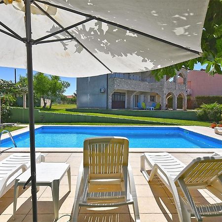 מדולין Double Room With Pool 2261 מראה חיצוני תמונה