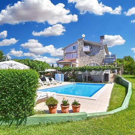 מדולין Double Room With Pool 2261 מראה חיצוני תמונה