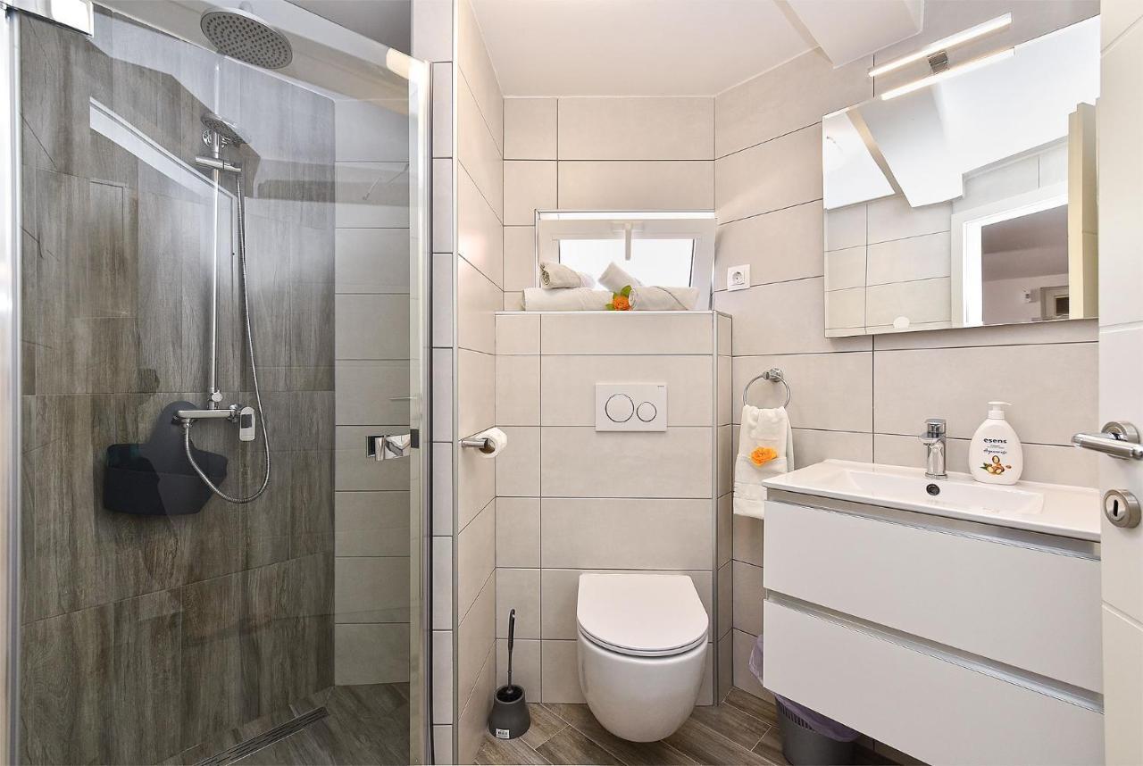 מדולין Double Room With Pool 2261 מראה חיצוני תמונה