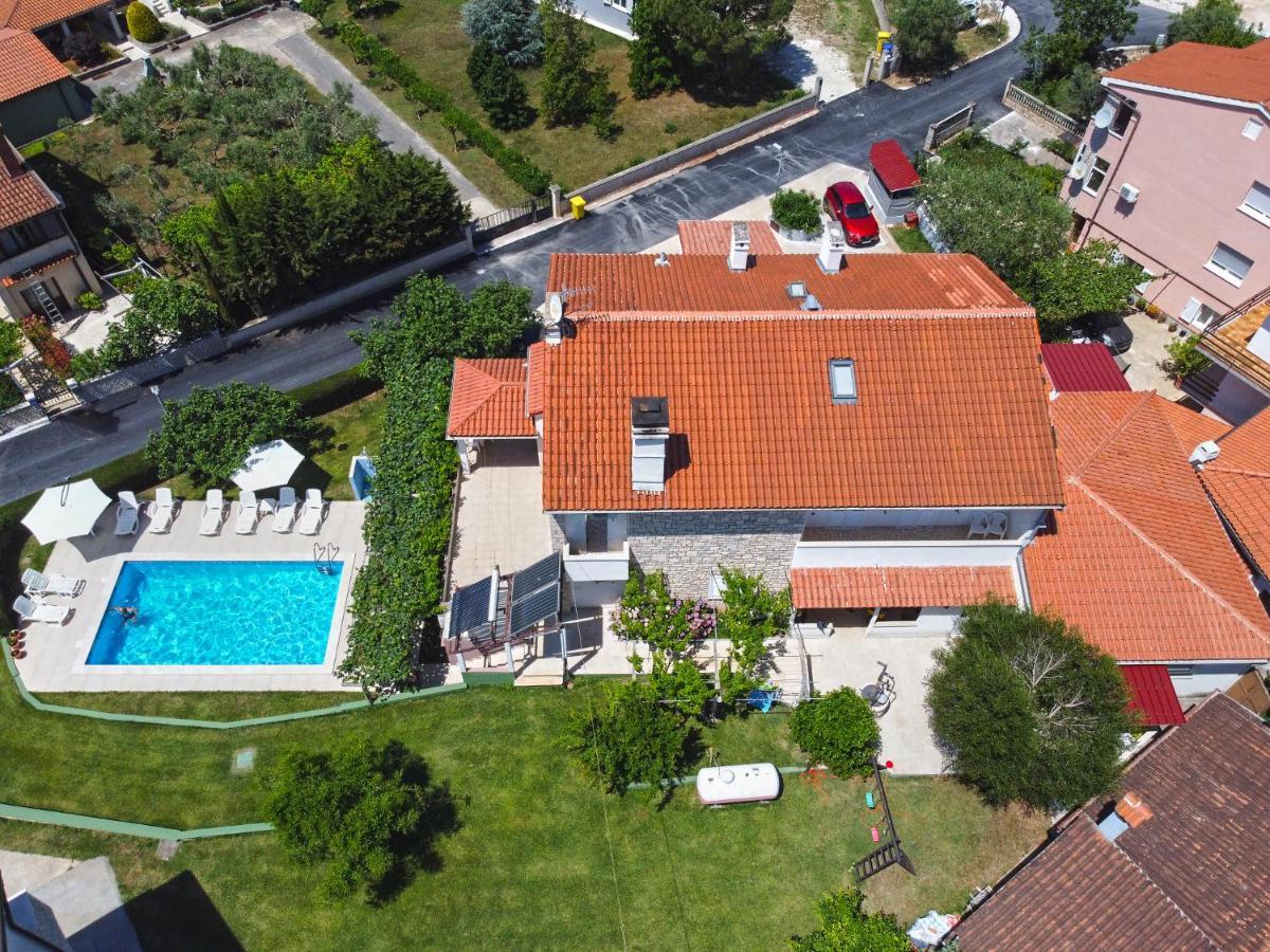 מדולין Double Room With Pool 2261 מראה חיצוני תמונה